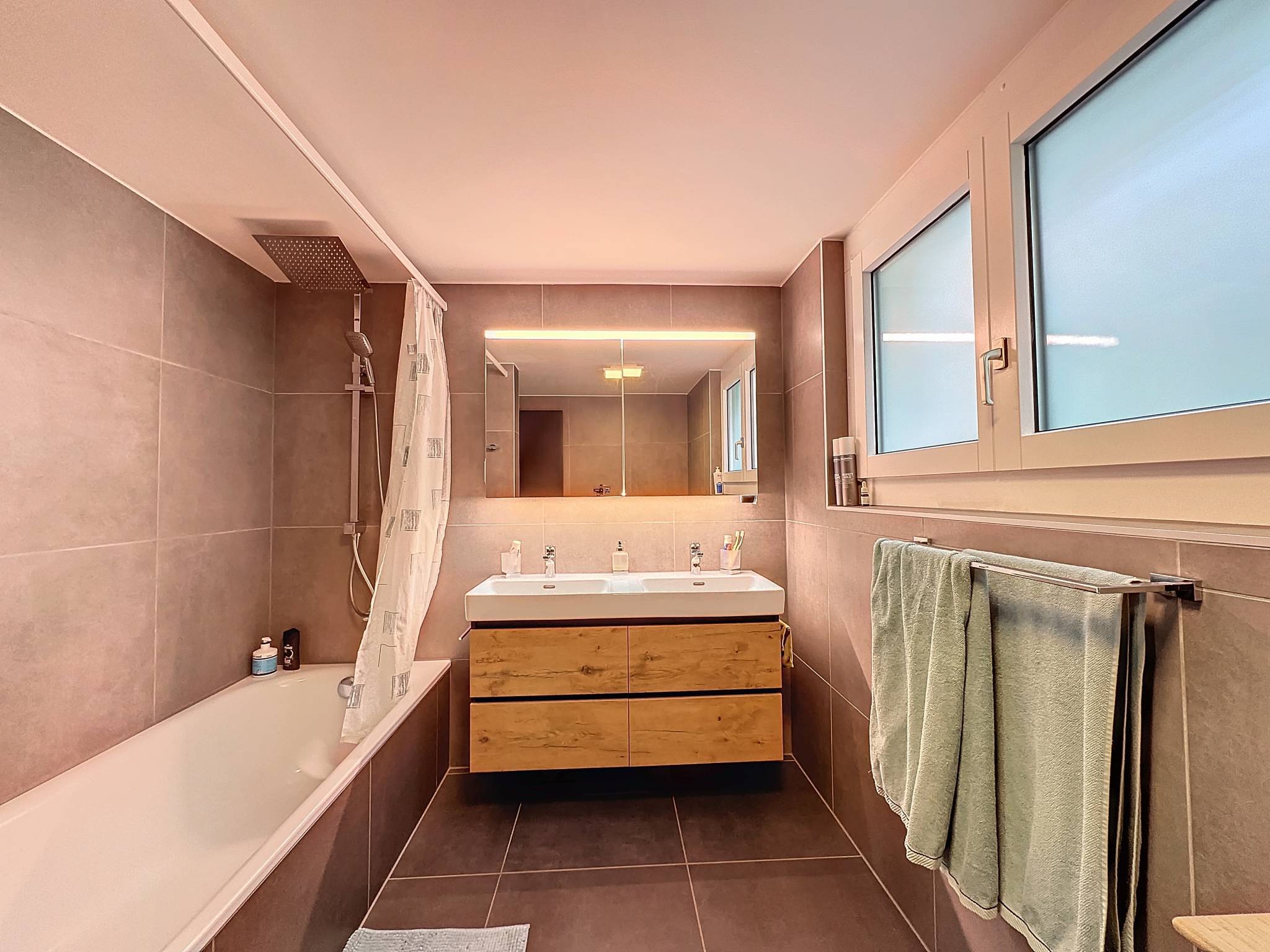 EN EXCLUSIVITE - Maison jumelée de 4.5 pièces en PPE