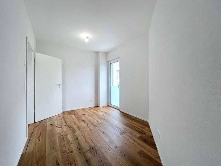 Maison d'angle de 7.5 pièces