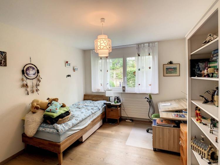 EN EXCLUSIVITÉ Appartement de 5.5 pièces au rez-de-jardin