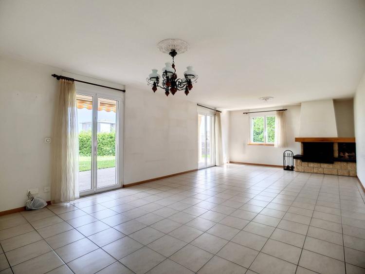 EN EXCLUSIVITÉ Maison individuelle de 6.5 pièces