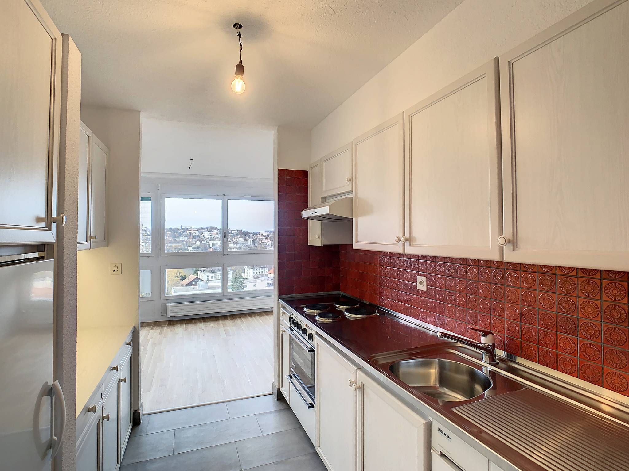 Appartement de 4.5 pièces situé dans le quartier du Schönberg