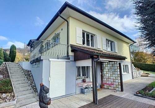 Maison individuelle de 7.5 pièces avec situation dominante