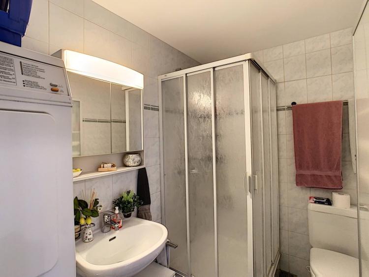 EN EXCLUSIVITÉ - Appartement de 4.5 pièces au rez-supérieur