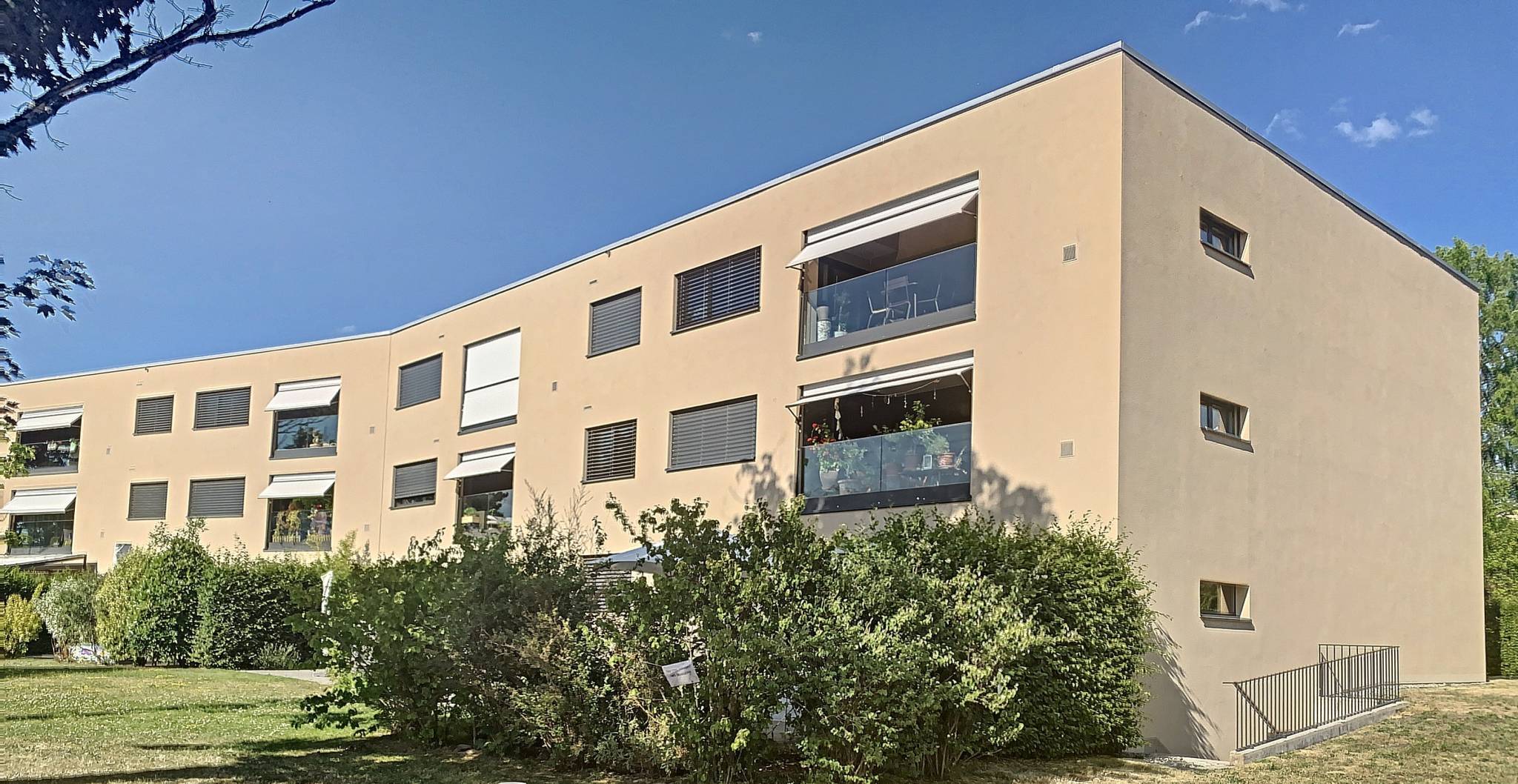 EN EXCLUSIVITÉ Appartement de 5.5 pièces au rez-de-jardin