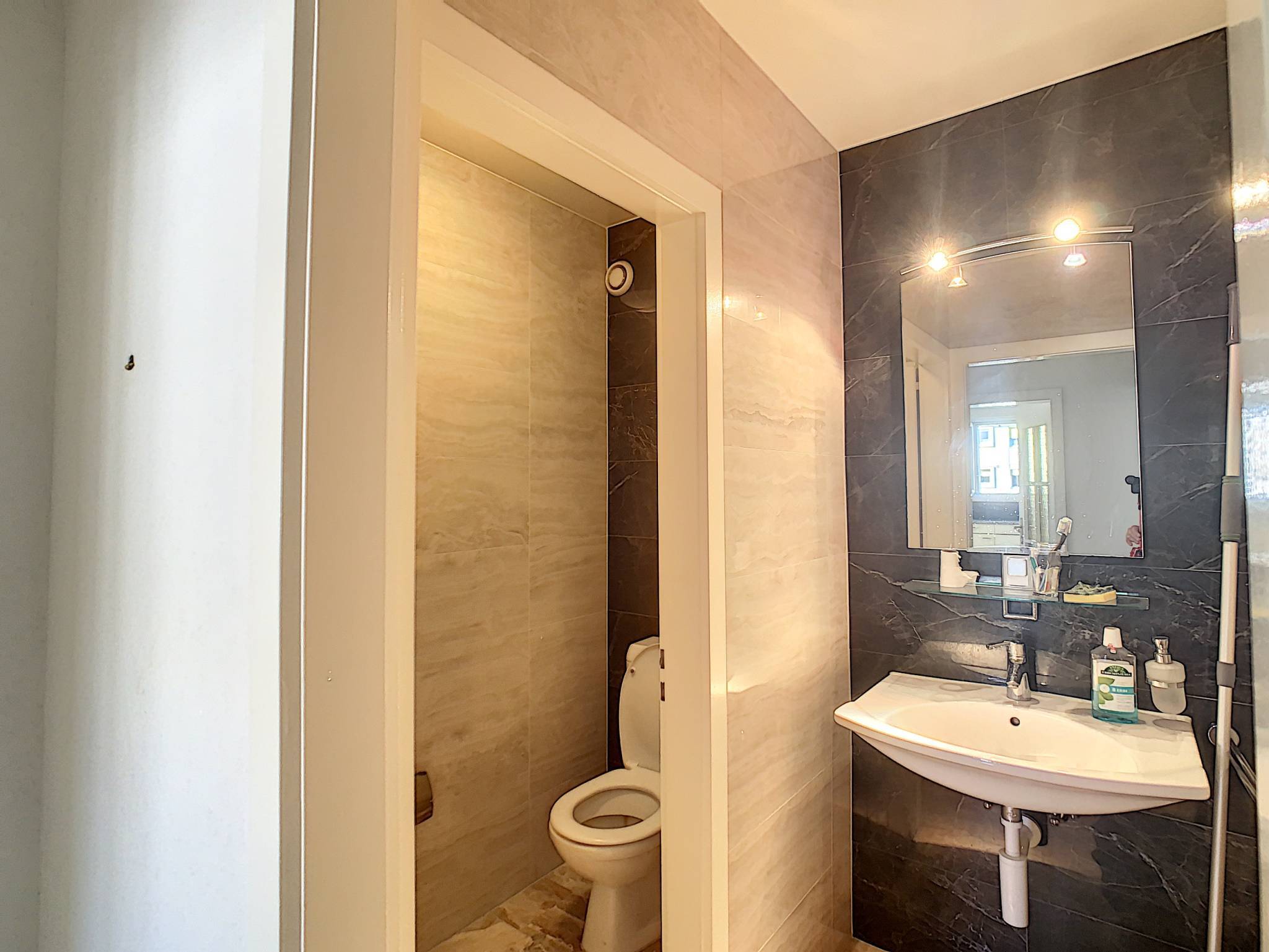 Appartement de 5.5 pièces au 1er étage