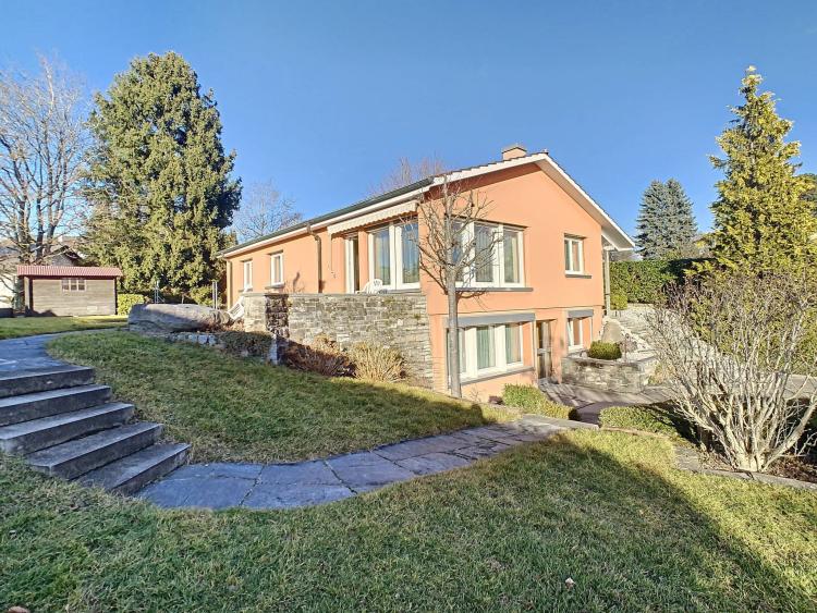 EN EXCLUSIVITÉ - Villa individuelle de 6.5 pièces