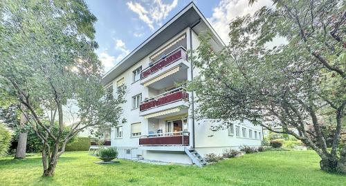 Appartement de 5.5 pièces + un studio de 24m²
