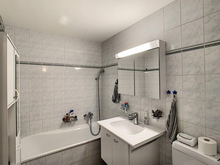 EN EXCLUSIVITÉ - Appartement de 4.5 pièces au rez-supérieur
